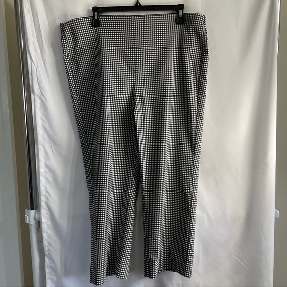 Chico's Large Black and White Dress Pants with Houndstooth Pattern Office Career - Picture 1 of 3